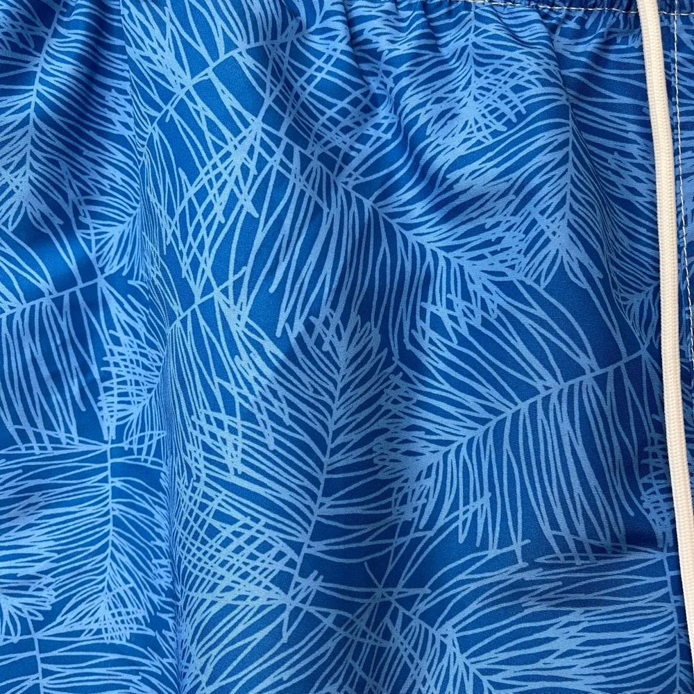 Lands End | Geo Botanical Print Elastic Drawstring Waist Mesh Lined Swim Shorts